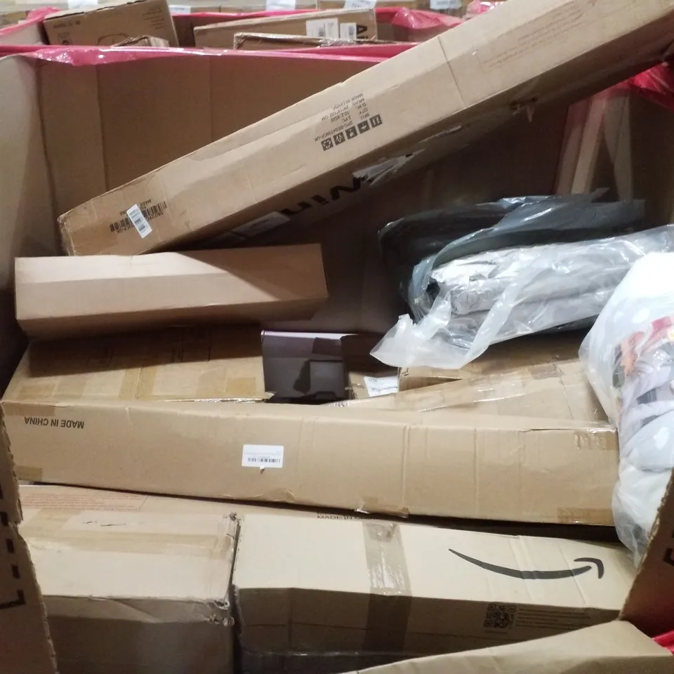 PALLET CONTAINING ASSORTED PRODUCTS INCLUDING LED CEILING FAN LIGHT, MULTIFUNCTIONAL PUSH-UP BOARD, STAINLESS STEEL DINING CAR, RETRACTABLE SAFTEY GATE & AREA RUG