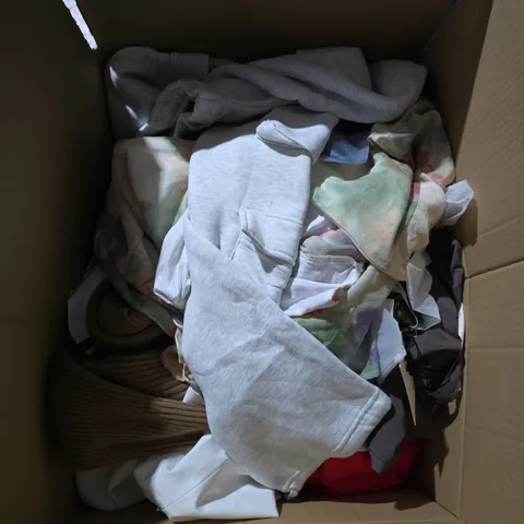 LARGE BOX OF APPROXIMATELY 25 ASSORTED CLOTHING ITEMS IN VARIOUS COLOURS, STYLES AND SIZES - COLLECTION ONLY