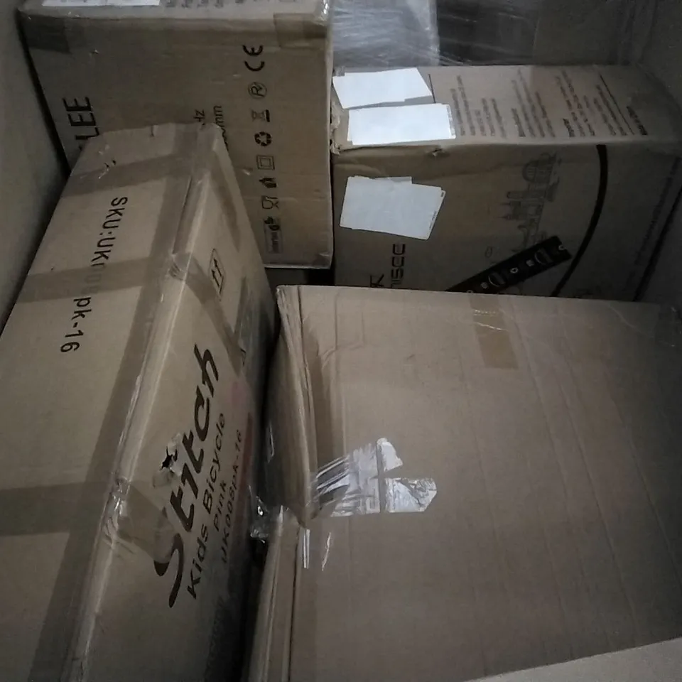PALLET OF ASSORTED ITEMS INCLUDING MARI HOME, EXOFCER OFFICE CHAIR, HOLBROOK TOILET SEAT, DRIPE X BATHROOM MIRROR, G BLOCS PARASOL BASE, CASA CHIC PHOTO FRAMES