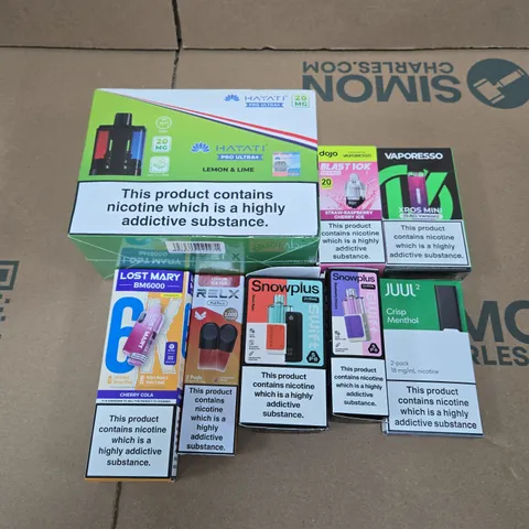 APPROXIMATELY 20 ASSORTED E-CIGARETTE & VAPING ITEMS IN VARIOUS BRANDS TO INCLUDE LOST MARY, RELX, VAPORESSO ETC 