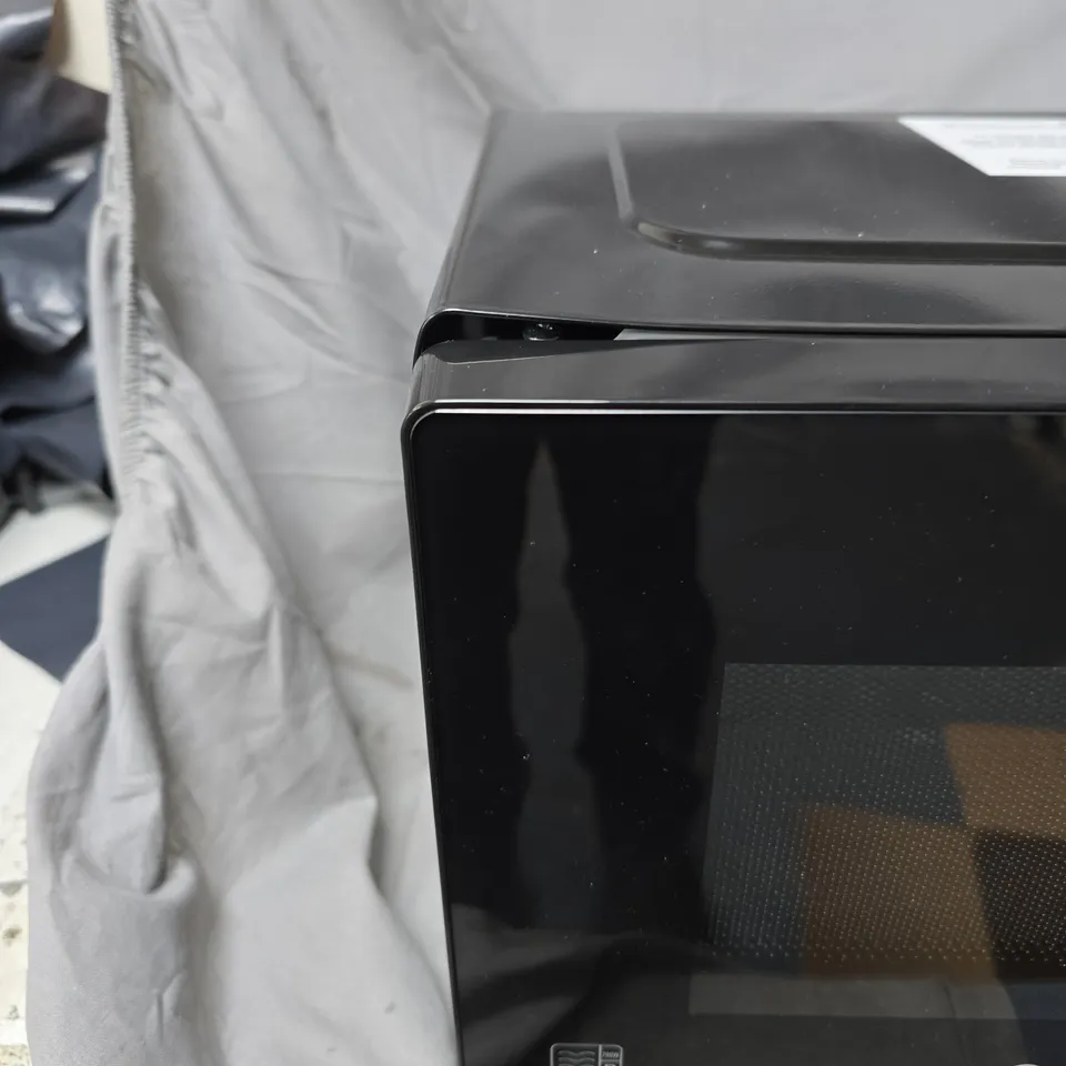 SWAN 20L 700W MANUAL MICROWAVE - BLACK - COLLECTION ONLY 