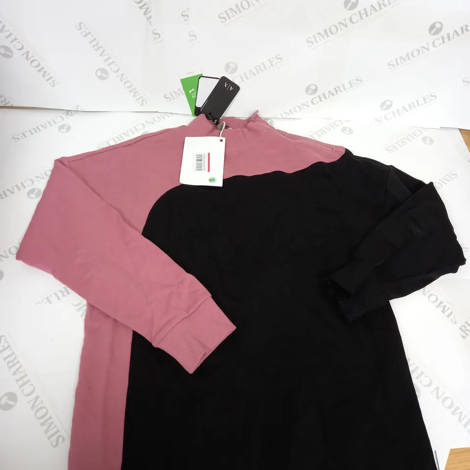 AX PARIS KNITTED DRESS SIZE M