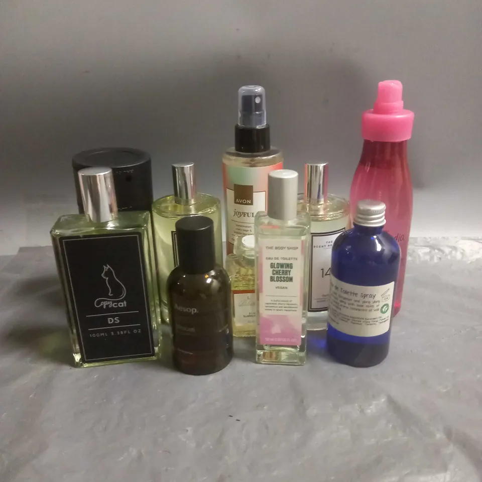 BOX OF APPROX 10 ASSORTED FRAGRANCES TO INCLUDE - THE BODY SHOP TOILETTE - AESOP PARFUM - AVON COLOGNE - ETC