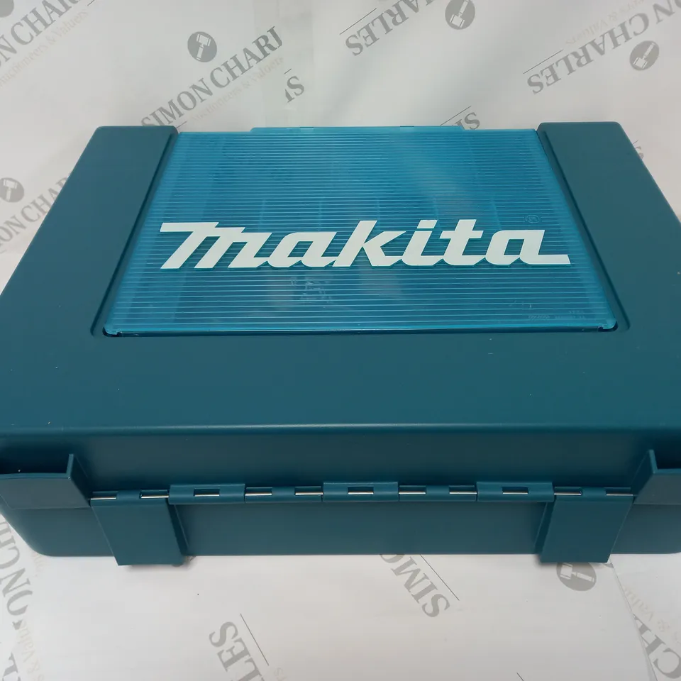 MAKITA 18V G-SERIES COMBI & IMPACT DRIVER KIT RRP £179.99