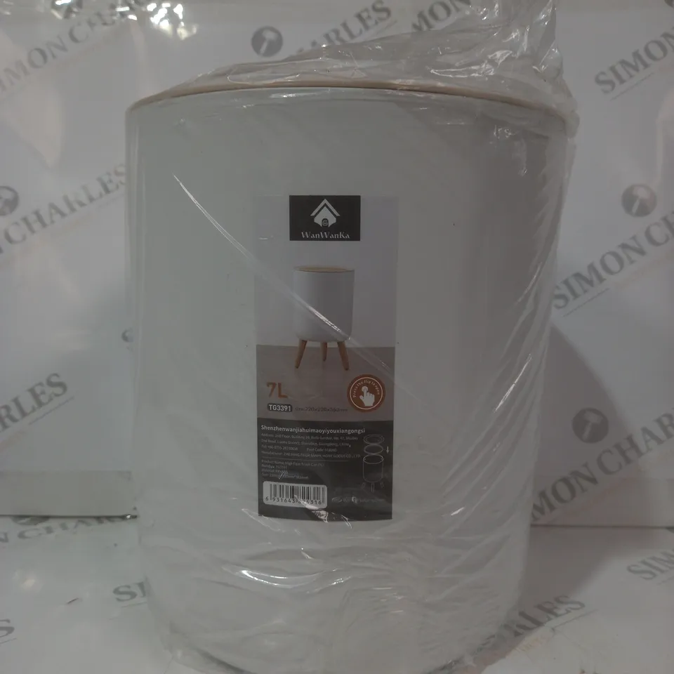 WANWANKA MINIMALIST HIGH FOOT TRASH CAN IN WHITE