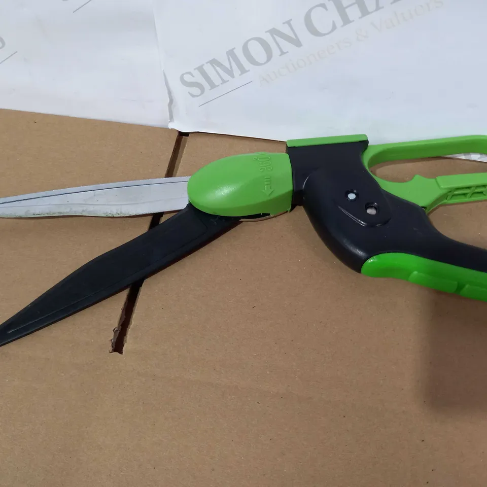GRUMPY GARDENER ONE HANDED SHEARS