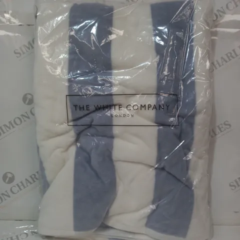 THE WHITE COMPANY BEACH TOWEL IN WHITE/BLUE