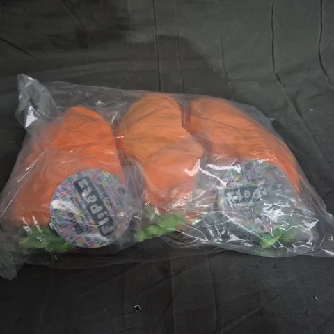 LARGE QUANTITY OF FLIPETZ PLUSH TEDDIES