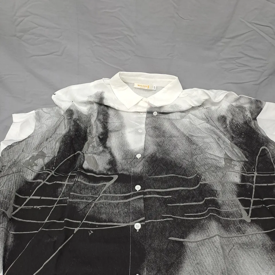 MALISSA J COLLECTION WOMEN'S WHITE SHIRT WITH ABSTRACT BLACK PRINT - S/M