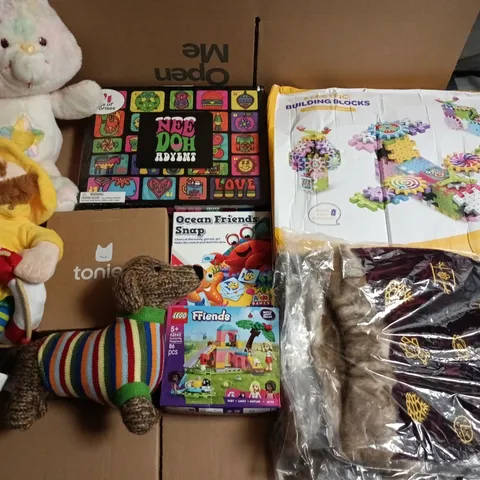 ASSORTED CHILDREN'S TOYS AND PLUSH LOT, INCLUDING LEGO FRIENDS SET ASSORTED PLUSHIES AND OCEAN FRIEND SNAP
