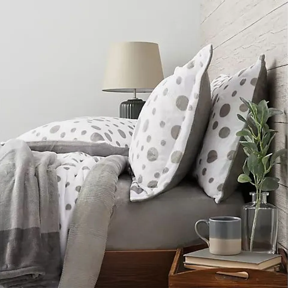 COZEE HOME REVERSIBLE VELVETSOFT 7 PIECE COMPLETE BEDDING COLLECTION- GREY DOUBLE