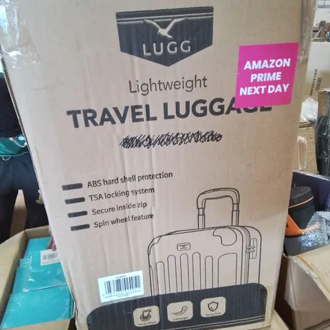 BOXED LIGHTWEIGHT TRAVEL LUGGAGE SUITCASE (COLOURS VARY)