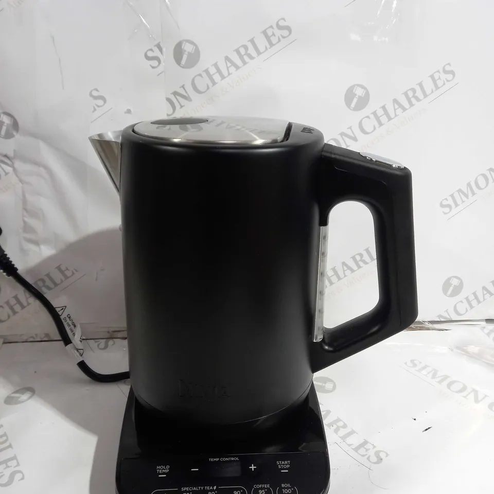NINJA PERFECT TEMPERATURE KETTLE KT200UK
