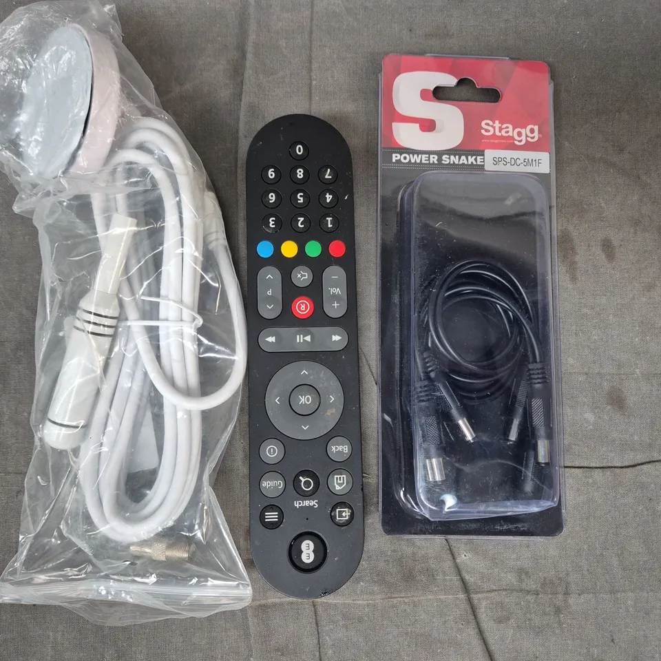 APPROXIMATELY 10 ASSORTED ELECTRICAL HOUSEHOLD ITEMS TO INCLUDE VARIOUS REMOTES, CABLES, AND POWER ADAPTERS, ETC
