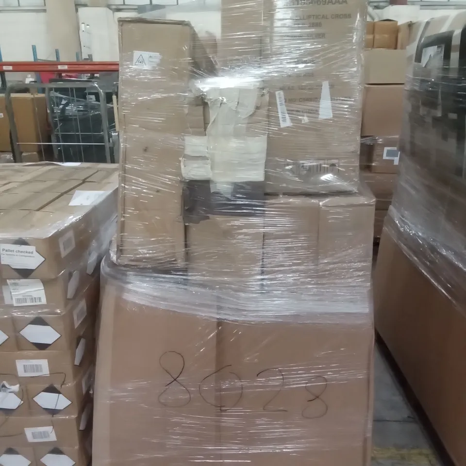 PALLET OF ASSORTED ITEMS INCLUDING ELLIPTICAL CROSS MACHINES, ROWING MACHINE, WHITE FLUORESCENT TUBE