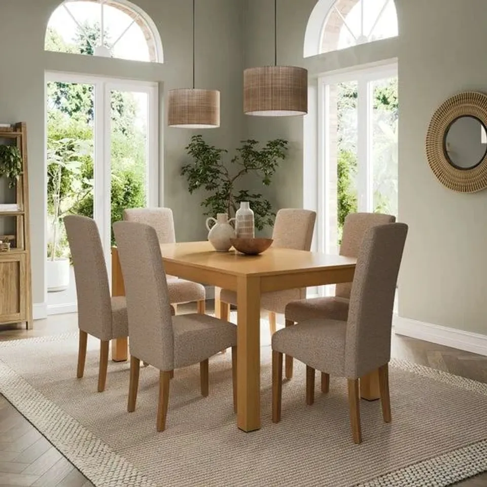 BOXED HARLINGTON 8-10 SEATER EXTENDABLE DINING TABLE, OAK (1 BOX)