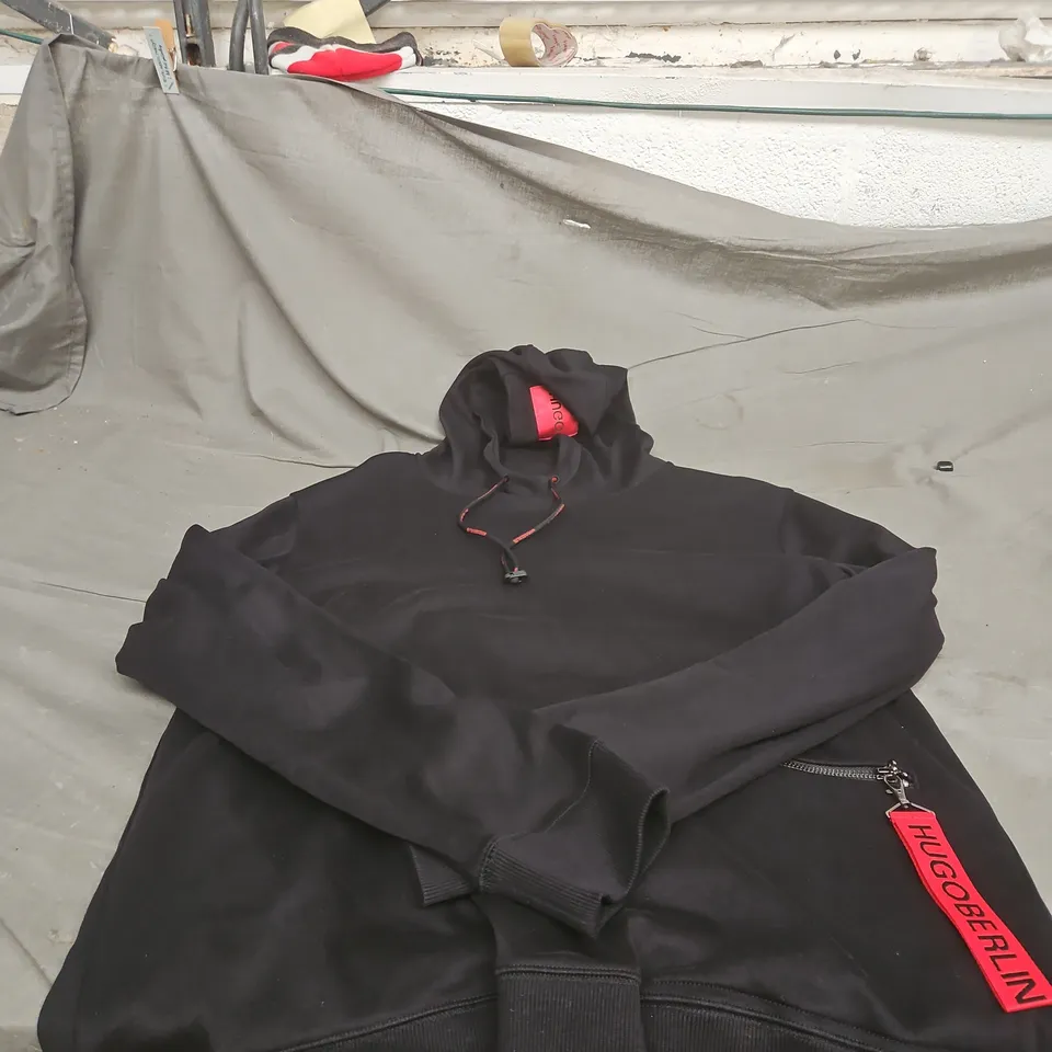 HUGO BOSS BLACK UNISEX XL HOODIE WITH ZIP POCKET