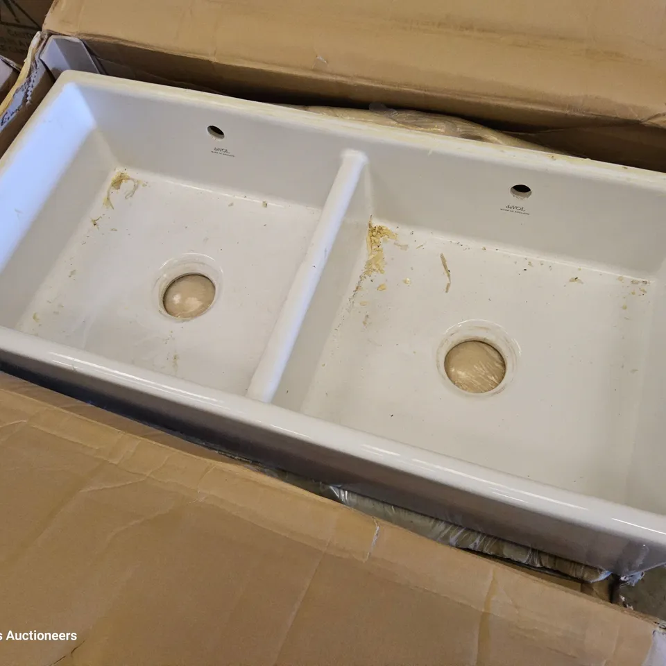 BOXED DEVOL SHAKER 1000mm DOUBLE WHITE CERAMIC SINK 