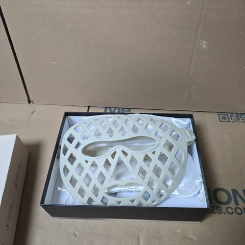 BEAULUXE SPECTRAGLOW 7 LED MASK