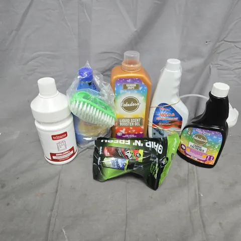 APPROXIMATELY 10 ASSORTED HOUSEHOLD LIQUID PRODUCTS TO INCLUDE FABULOSA LIQUID SCENT BOOSTER GEL, GLOVE GLU GRIP N FRESH, BRIHOME BRILGRILL, ETC - COLLECTION ONLY