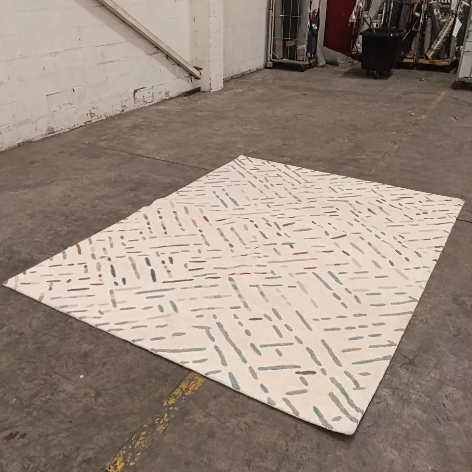 QUALITY DESIGNER AREA RUG - APPROXIMATELY 302CM X 232CM