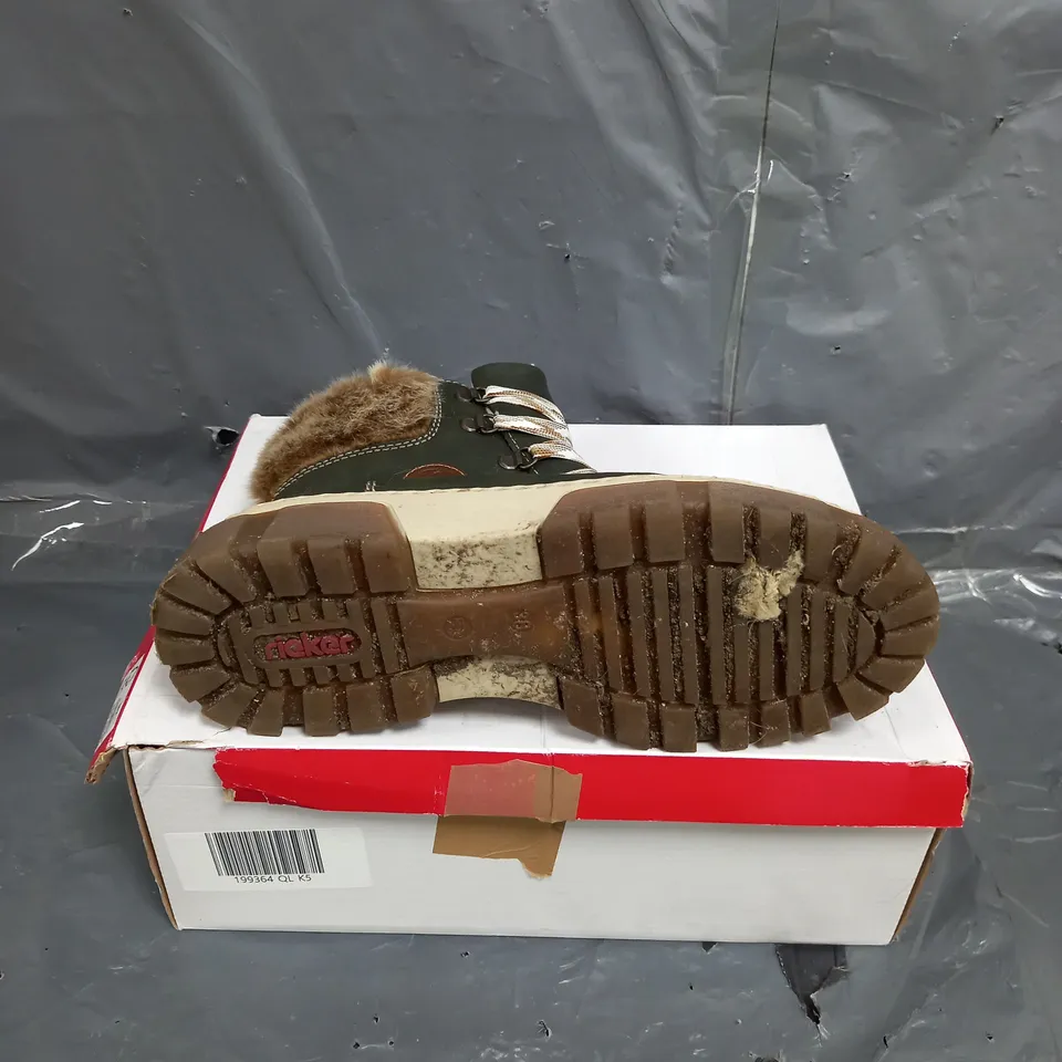 BOXED PAIR OF REIKER LACE UP CHUNKY BOOTS SIZE 5