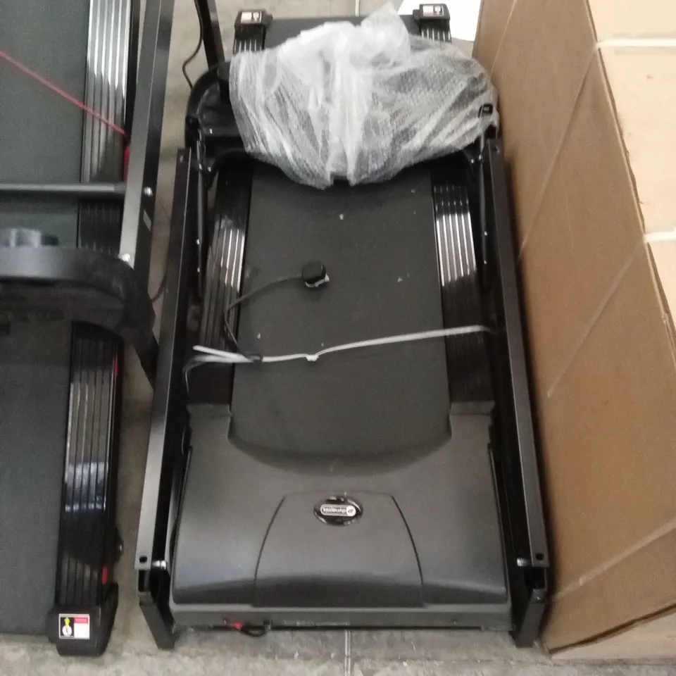 DYNAMIX T3000 LARGE LED DISPLAY FOLDABLE MOTORISED TREADMILL (WITH BLUETOOTH APP) WITH 15 AUTO INCLINE LEVELS