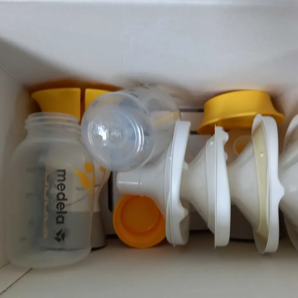 MEDELA SWING MAXI DOUBLE ELECTRIC BREAST PUMP