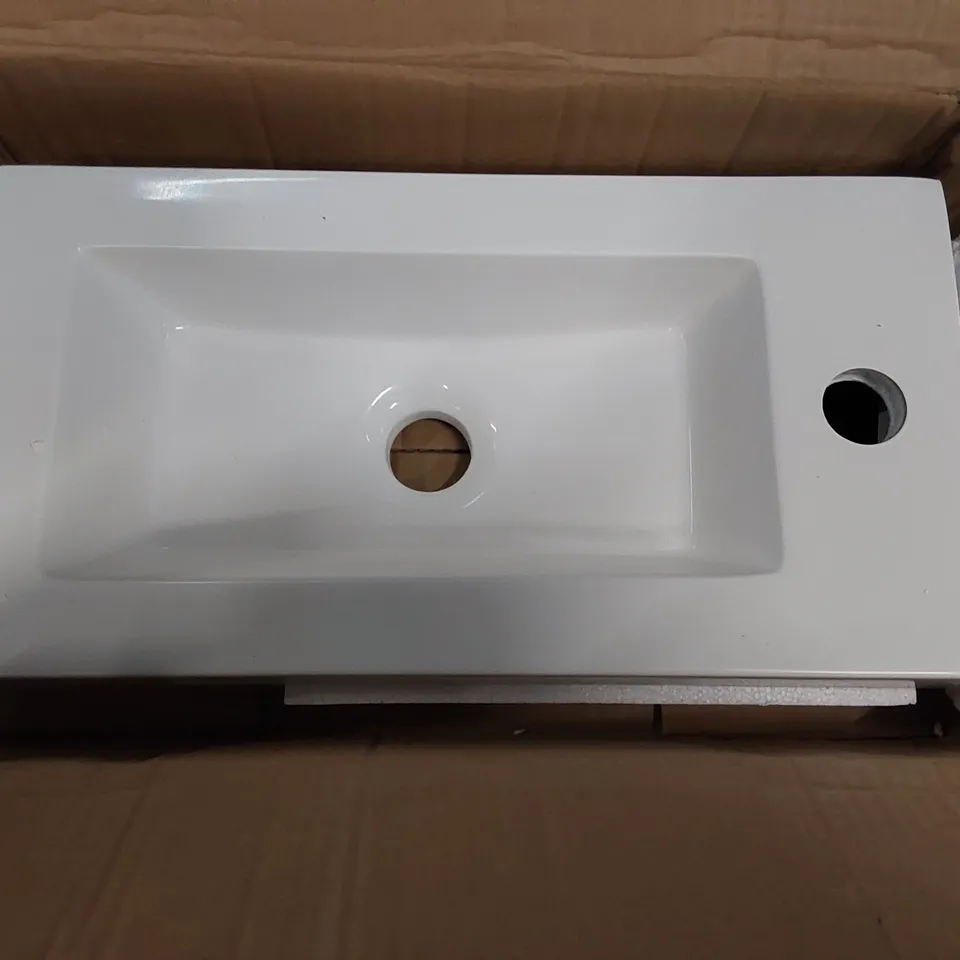 BOXED 440MM SMALL BATHROOM VANITY UNIT (2 BOXES)