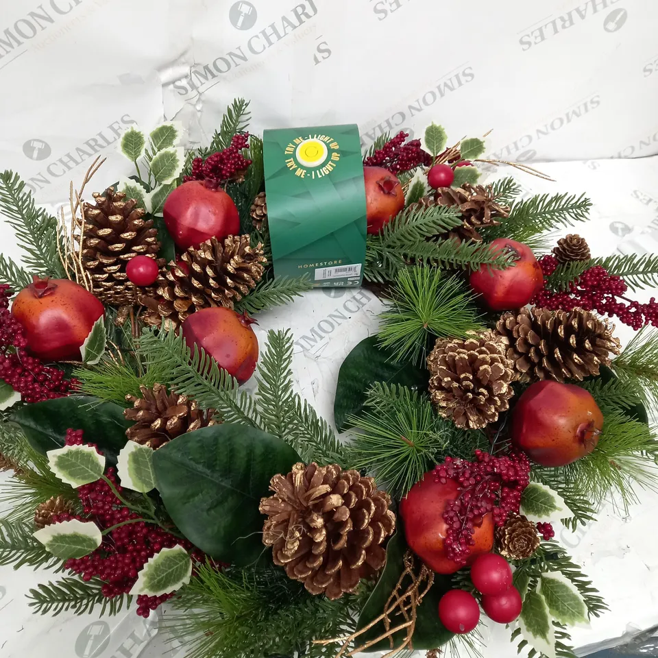 BOXED WRAITH WITH BERRYS AND PINECONES 