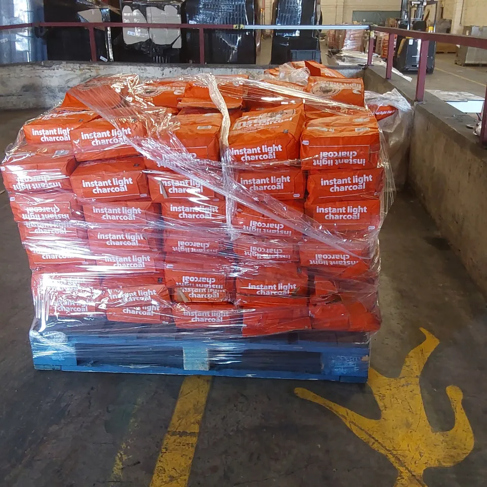 PALLET CONTAINING A LARGE QUANTITY OF CHARCOAL BRIQUETTE BAGS 
