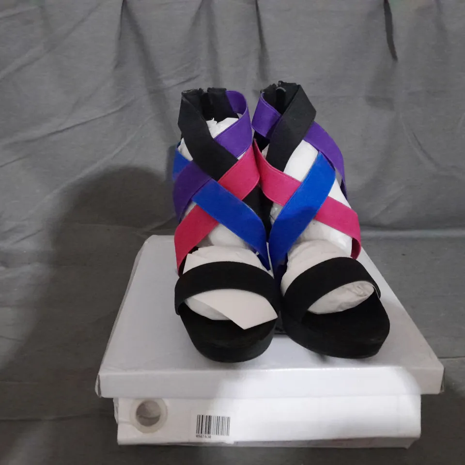 APPROXIMATELY 9 BOXED PAIR OF LAVANDA HEELED SANDALS SHOES IN VARIOUS SIZES TO INCLUDE SIZE 38EU 
