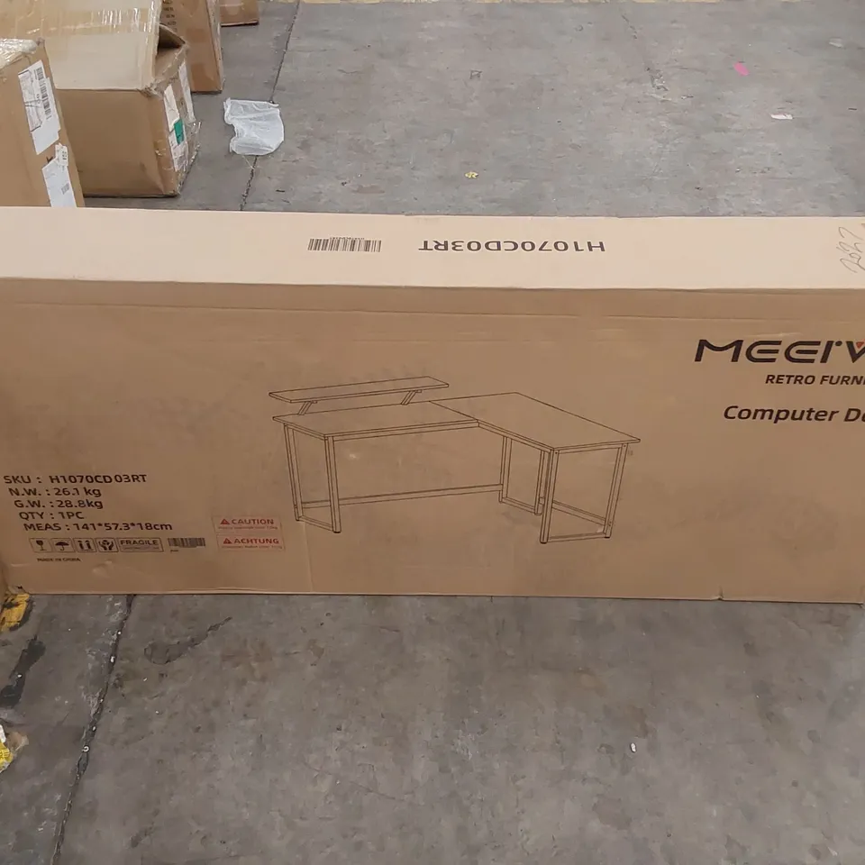 BOXED MEEIVEIL COMPUTER DESK (1 BOX)