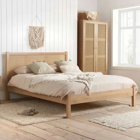 BOXED BIRLEA CROXLEY KING RATTAN BED (2 BOXES)
