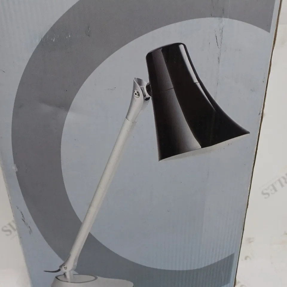BOXED LA CREU HOLMES 1 LIGHT DESK LAMP IN BLACK