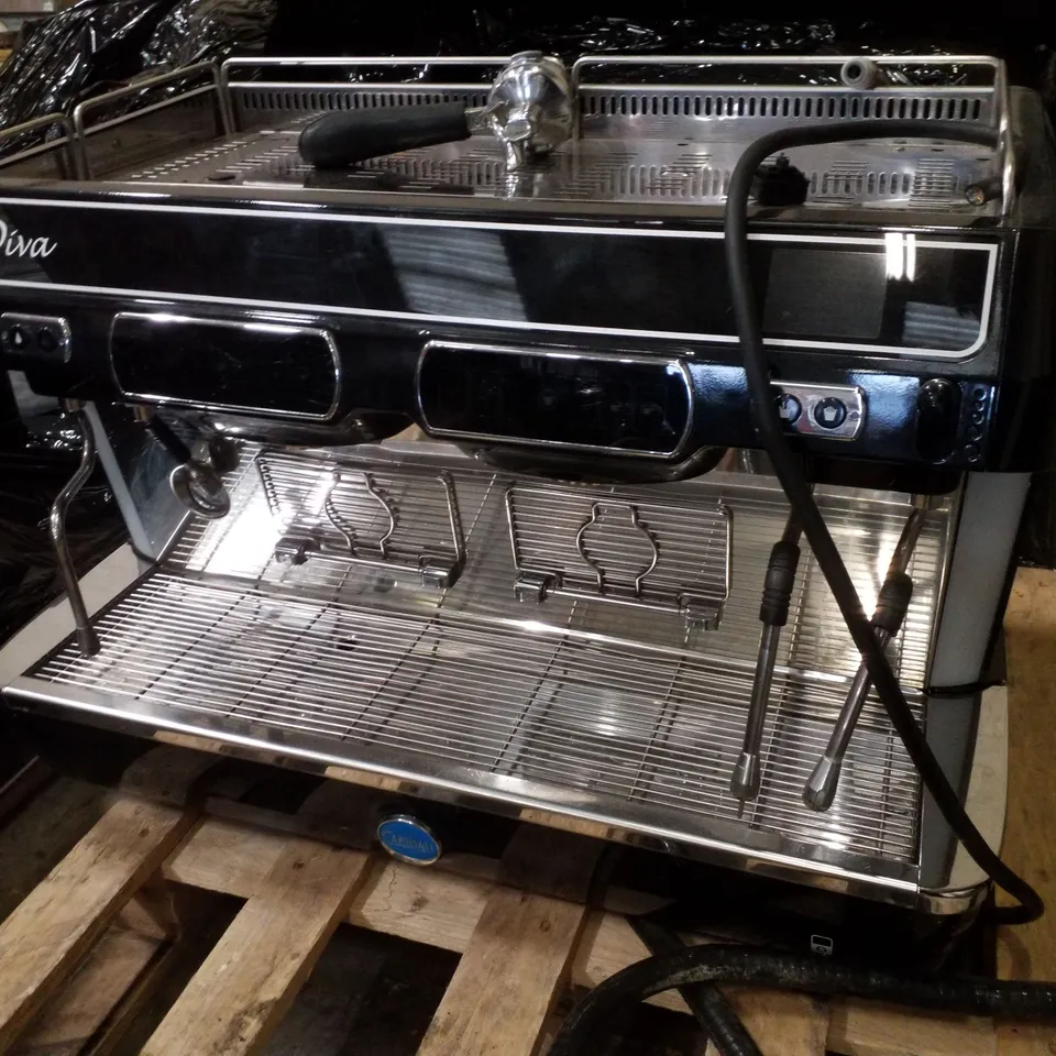 CARIMALI DIVA PRO 2 GROUP COFFEE MACHINE