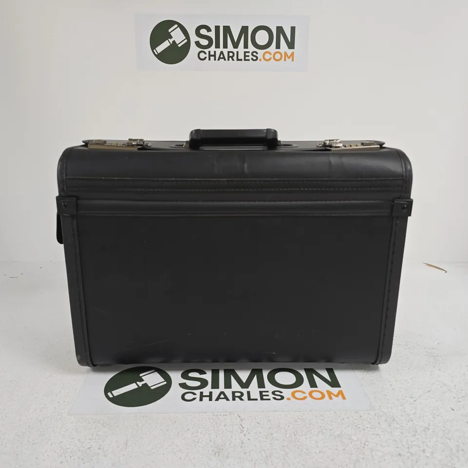 POTTERTON CASES LOMBARD CASE BLACK