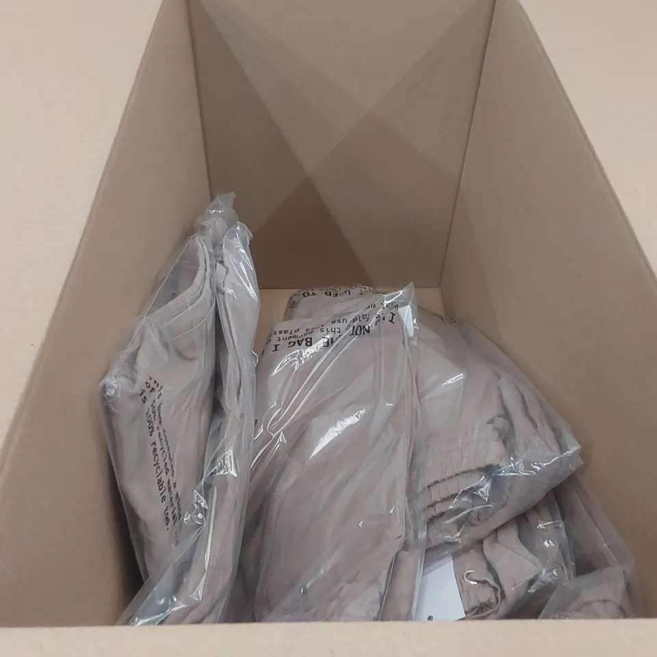 BOX CONTAINING APPROXIMATELY 10x BRAND NEW JD WILLIAMS TAUPE COLUMN SKIRTS -SIZE 30