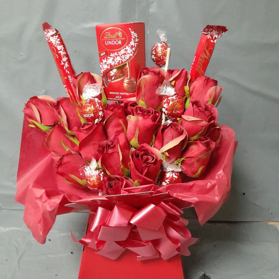 LINDT LINDOR CHOCOLATE BOUQUET