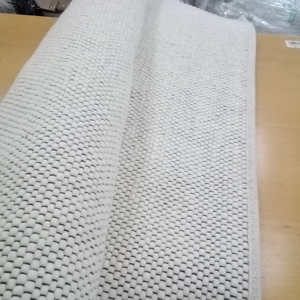 HANDMADE WOOL FLATWEAVE CARPET 170 230CM