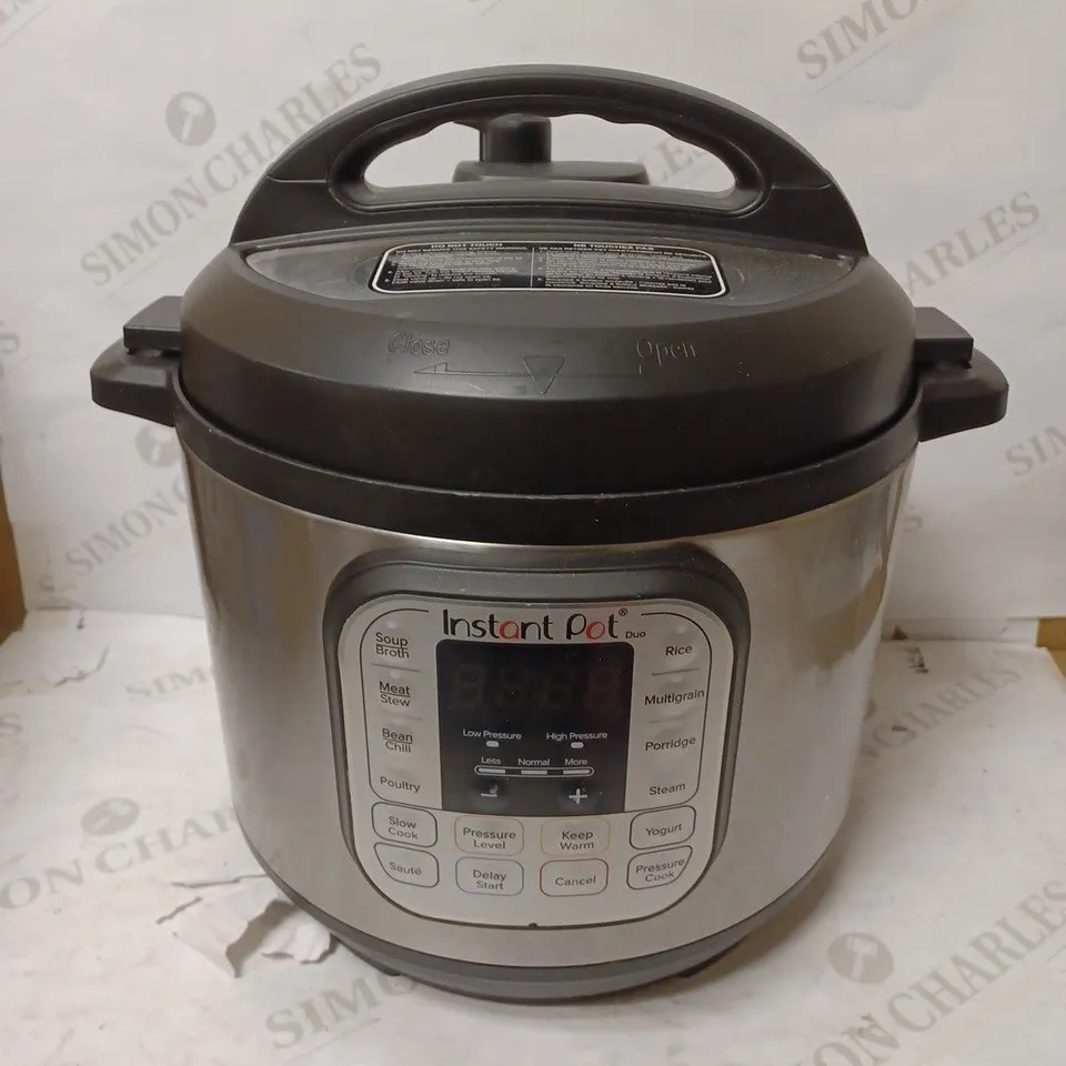 INSTANT POT DUO SMART PRESSURE COOKER