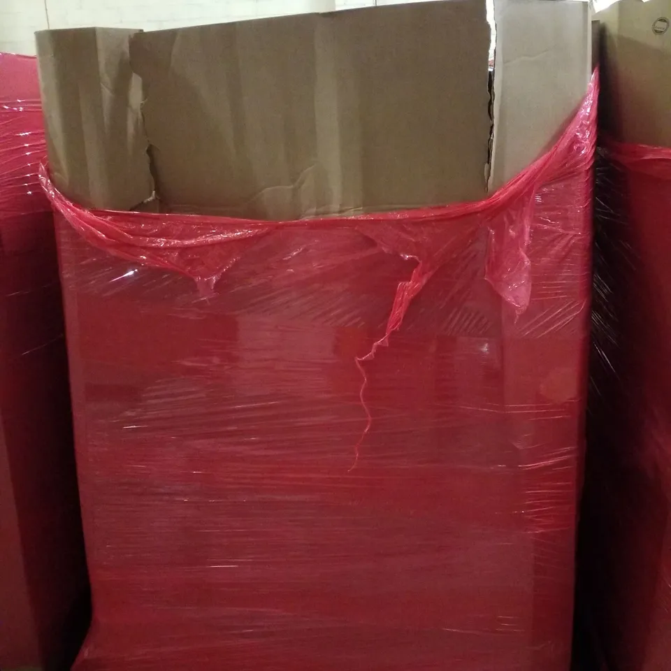PALLET CONTAINING ASSORTED PRODUCTS INCLUDING BABY PLAYPEN, AIRFRYERS, STROLLER & GAMING CHAIR