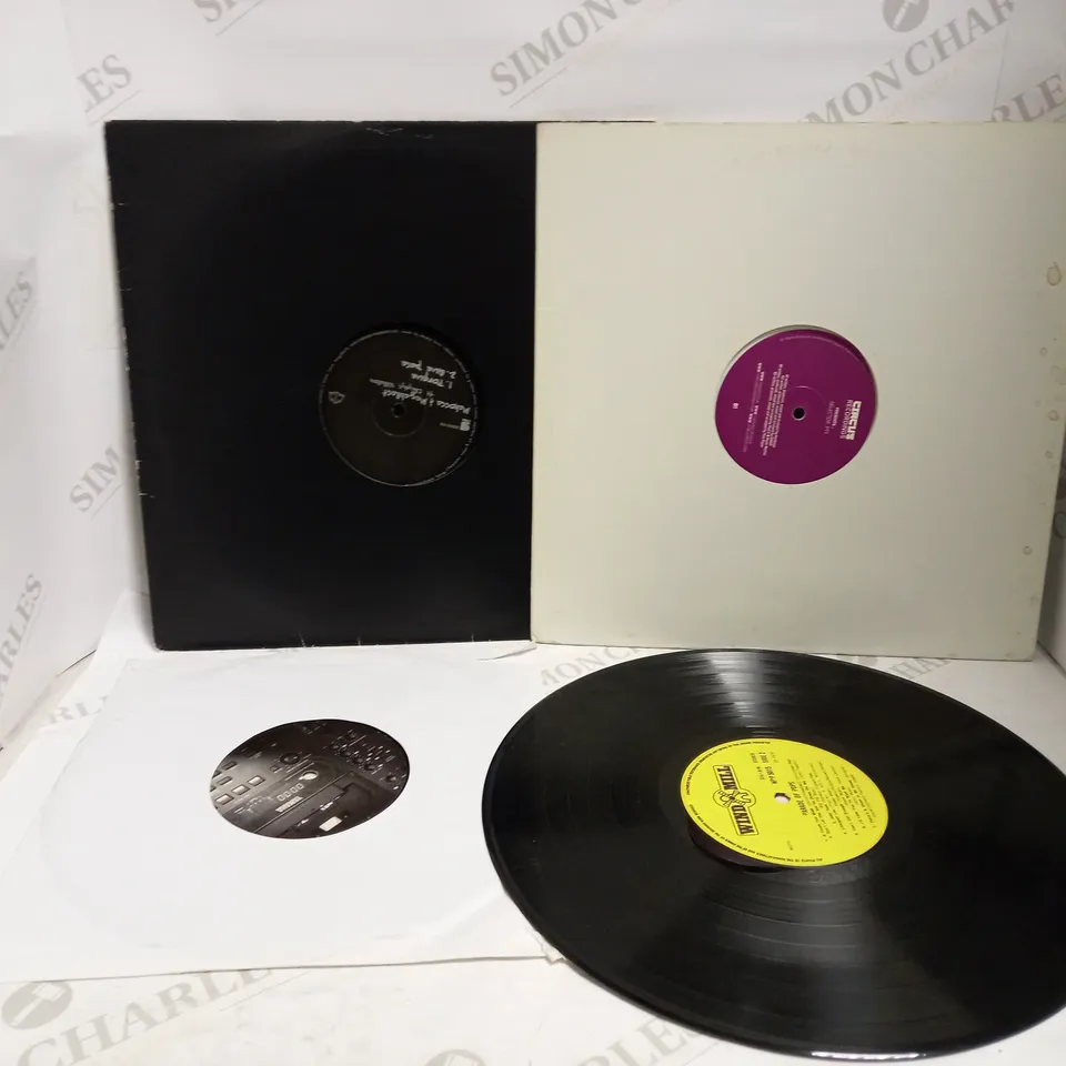LOT OF 12 VINYL RECORDS, TO INCLUDE MARK RONSON, THE CARPENTERS, VIRGINS, ETC