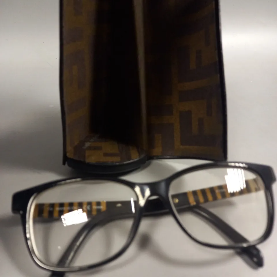 FENDI 1000 214 GLASSES SPECTACLES EYEGLASSES FRAME & CASE