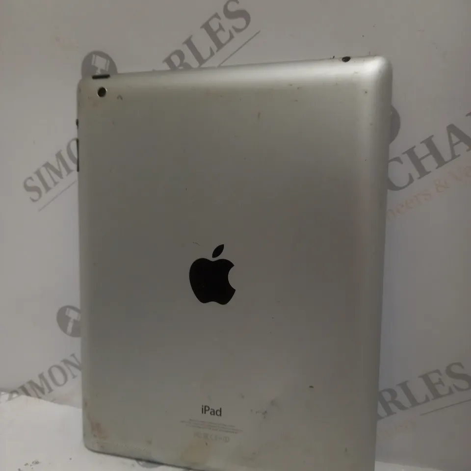 APPLE IPAD A1458 (4TH GEN) TABLET