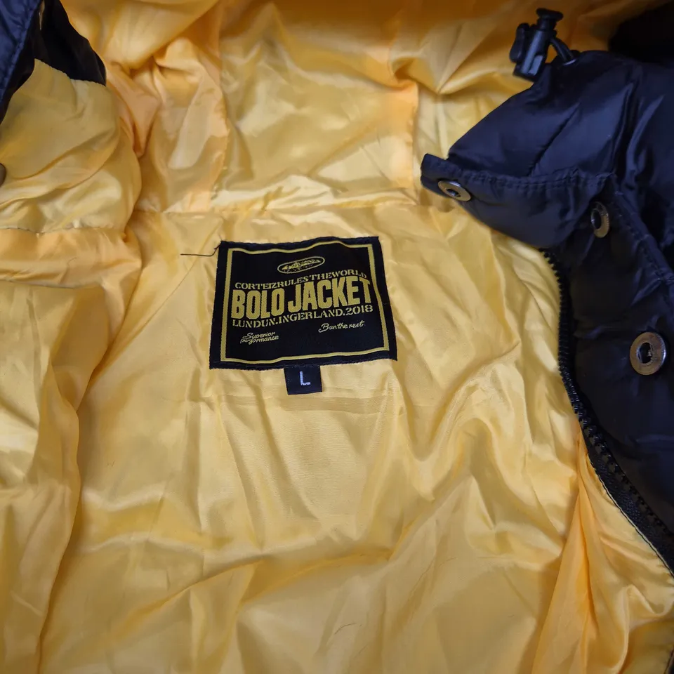 CORTEIZ BOLO PUFFER JACKET - BLACK