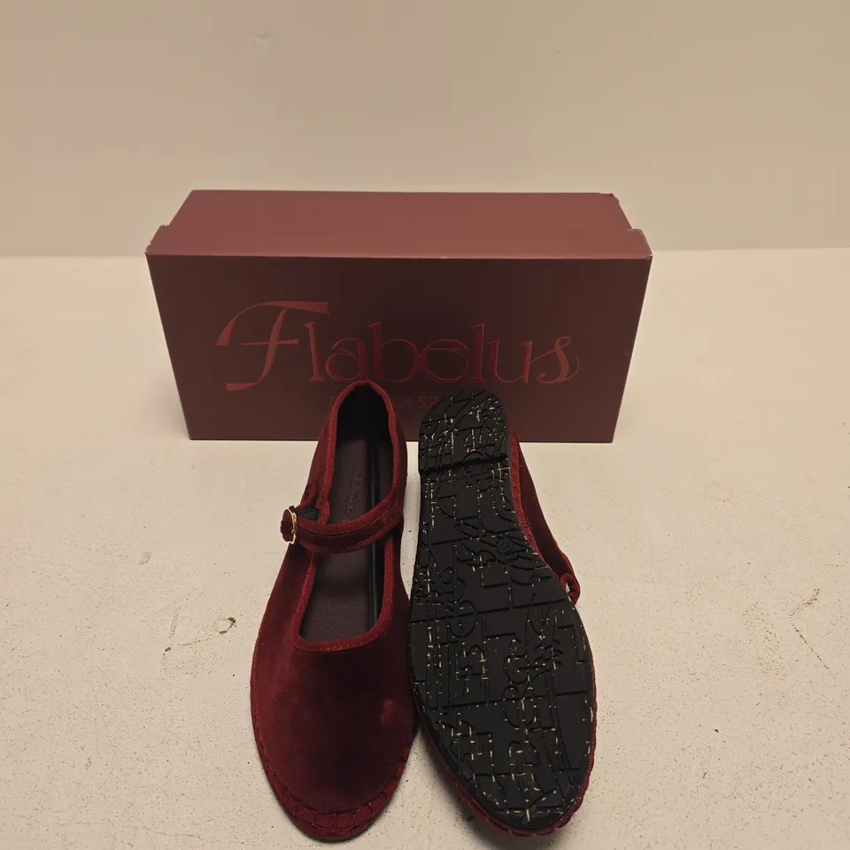 FLABELUS BURGUNDY VELVET MARY JANE FLATS – MADE IN SPAIN SIZE EU 37