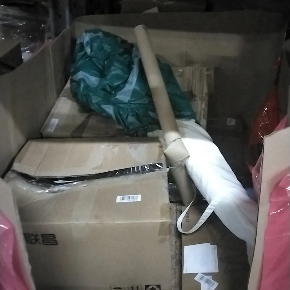 PALLET OF ASSORTED HOUSEHOLD GOODS AND PRODUCTS TO INCLUDE;WOODEN WALL SHELF SET,COMPUTER DESK,CHAIR MAT