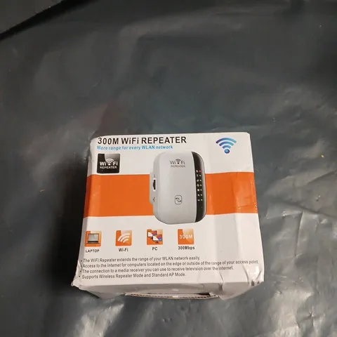 300M WIFI REPEATER – BOXED