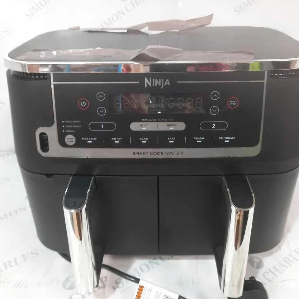 BOXED NINJA FOODI MAX DUALZONE AIR FRYER AF451UK